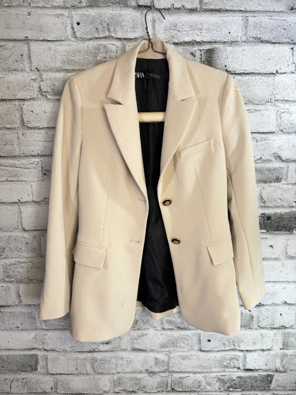 Zara Women Small Cream Tailored Blazer Embossed Gold Black Buttons